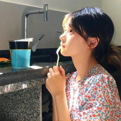 牧蜂姑娘